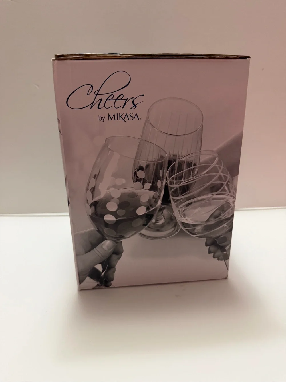 Cheers by Mikasa Belly Pitcher 3 1/4 qt/3 liters